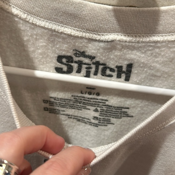 Stitch and angel crewneck - Picture 2 of 4